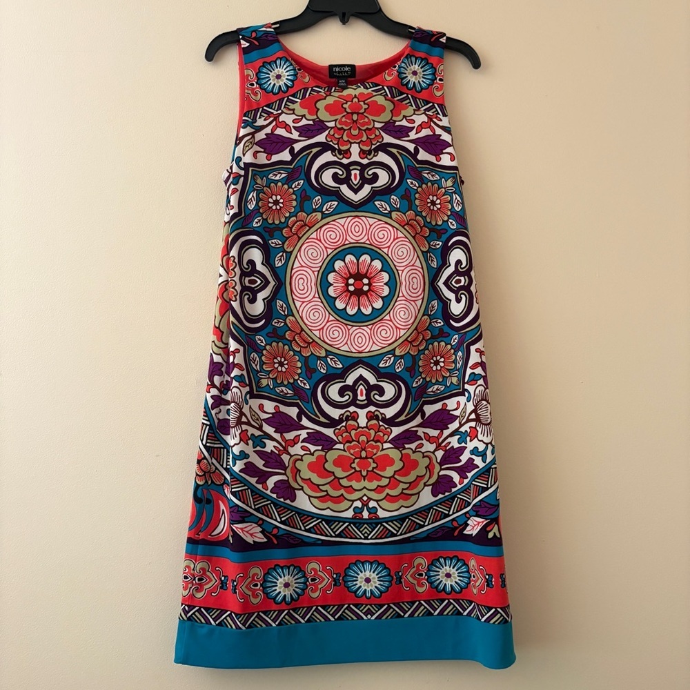 Nicole by Nicole Miller Mandala Floral Shift Dress Medium Sleeveless